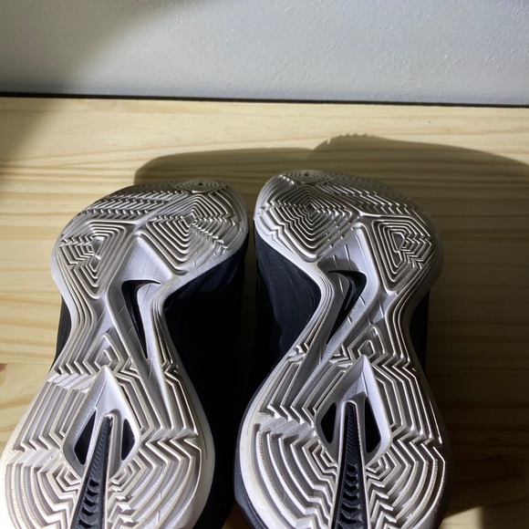 Nike Woman Hyperdunk 2014 - Picture 3 of 5